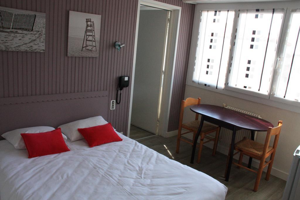 Hôtel La Côte Sauvage Les Sables-dʼOlonne Quarto foto