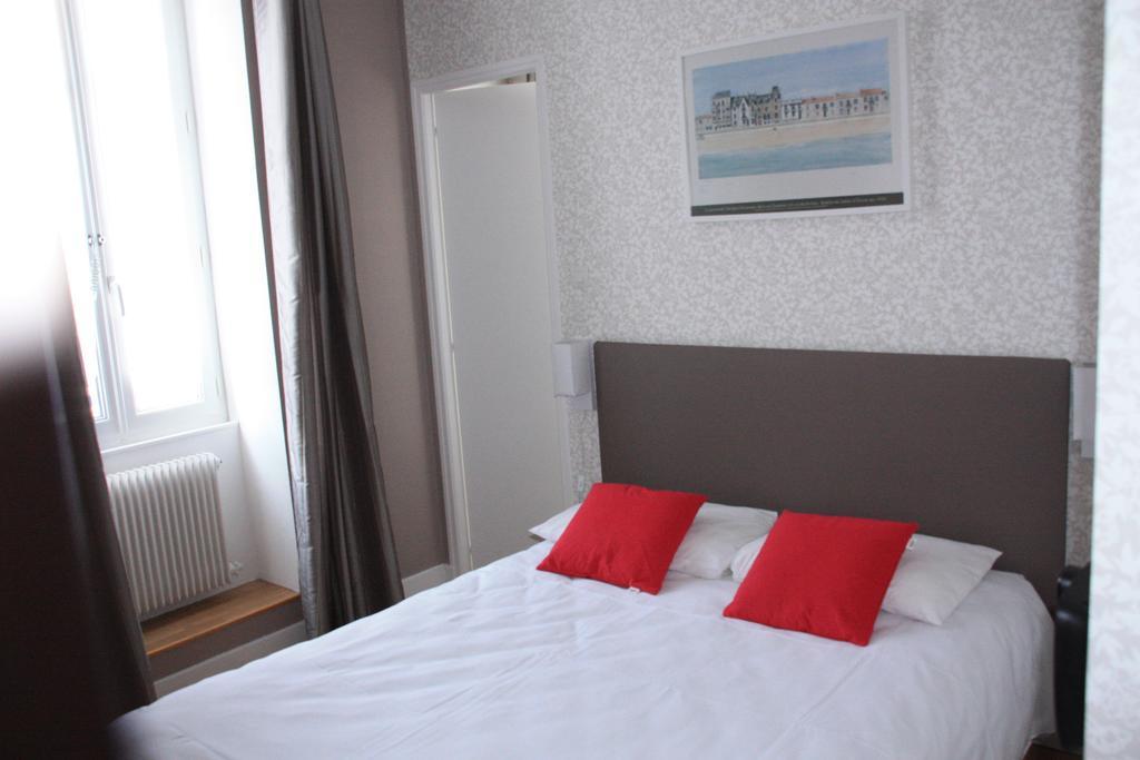 Hôtel La Côte Sauvage Les Sables-dʼOlonne Quarto foto